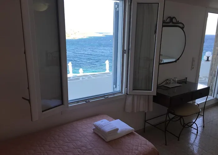 Vana Holidays Hotell 2*