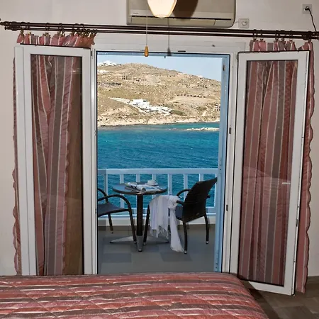 Vana Holidays 2* Ornos (Mykonos)