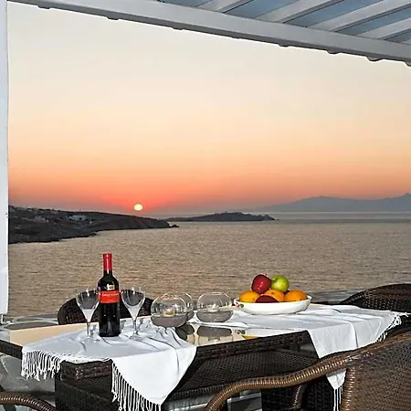 Vana Holidays 2* Ornos (Mykonos)