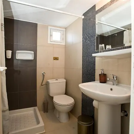 Vana Holidays Hotel 2*