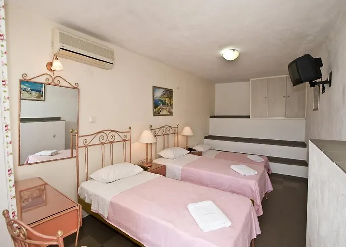 Vana Holidays Ξενοδοχείο 2*