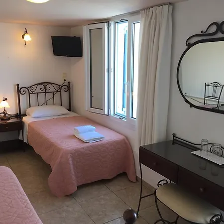 Vana Holidays فندق أورنوس